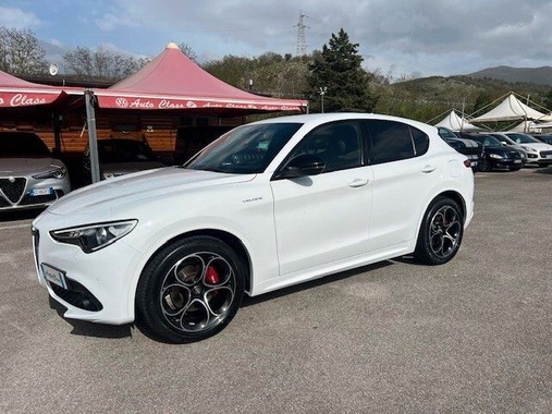 Alfa Romeo Stelvio 2023