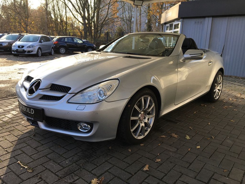 Mercedes-Benz SLK-Class