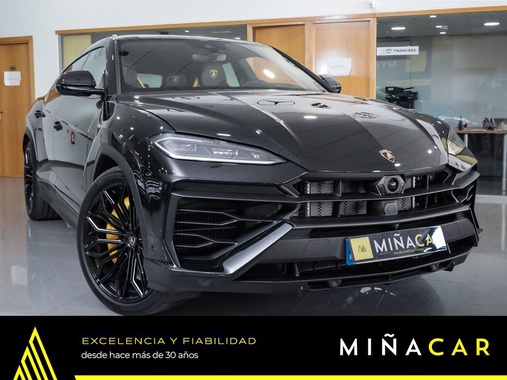 Lamborghini Urus 2025
