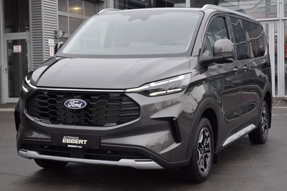 Ford Tourneo Custom 2026