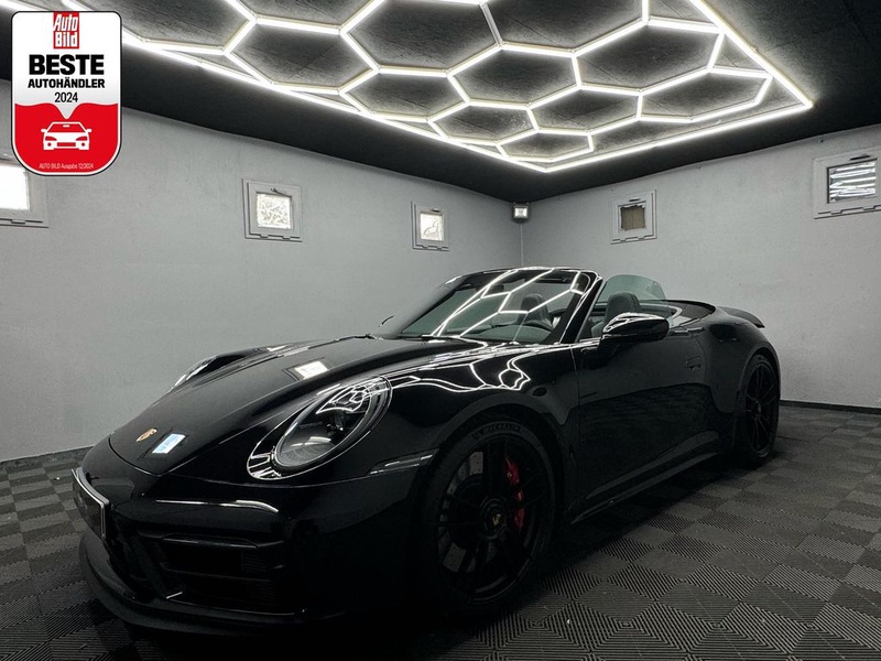 Porsche 992