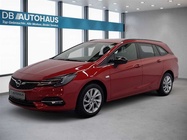 Opel Astra 2022