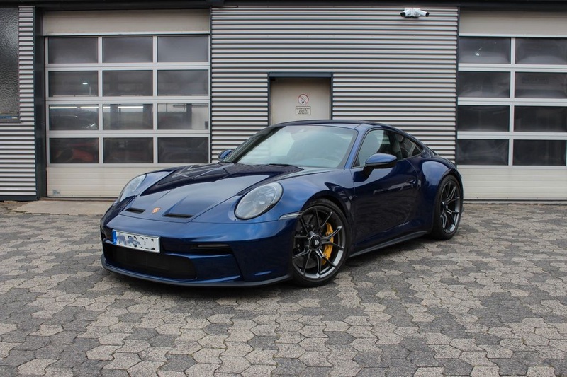 Porsche 992