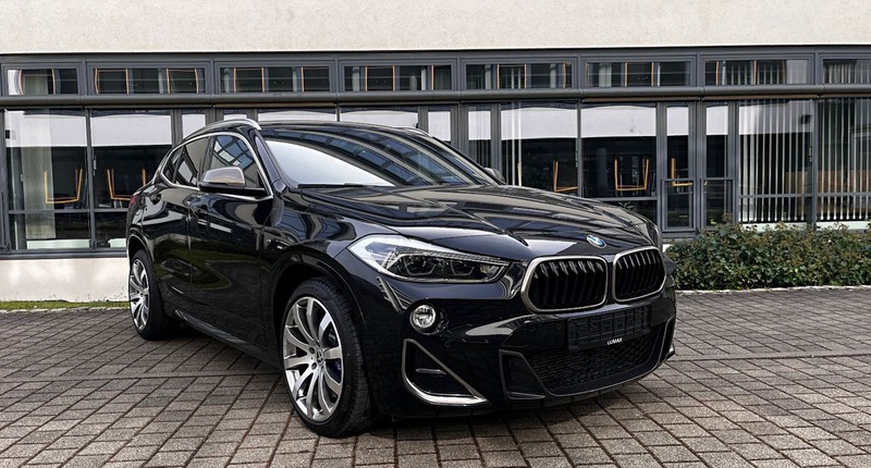 BMW X2