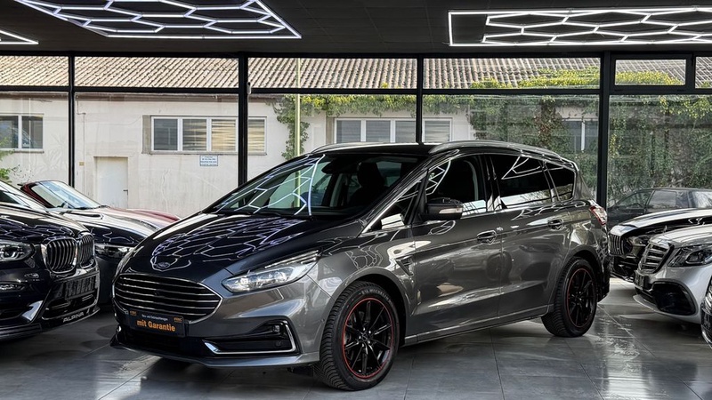 Ford S-Max