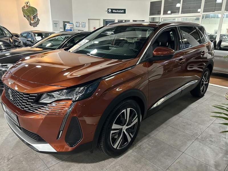 Peugeot 5008