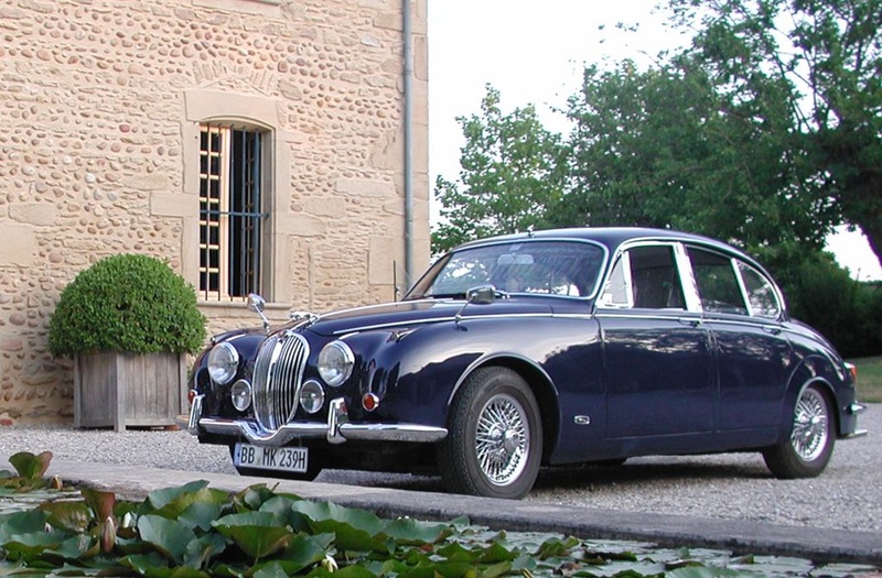 Jaguar MK II