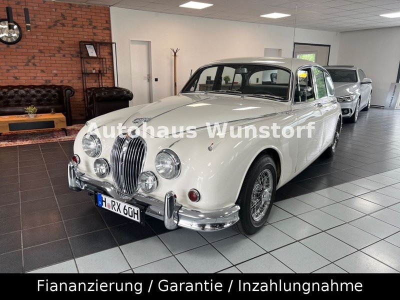 Jaguar MK II