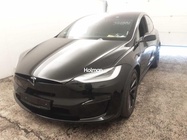 Tesla Model X 2022