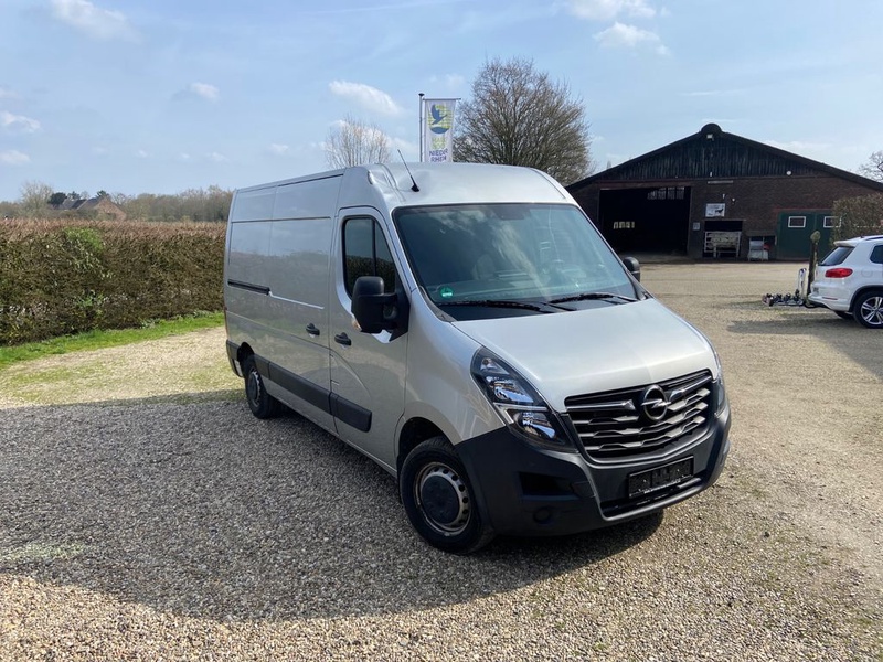 Opel Movano