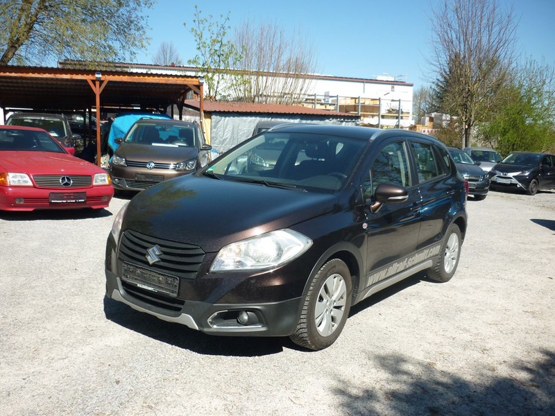 Suzuki SX4