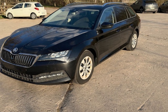 Skoda Superb 2023