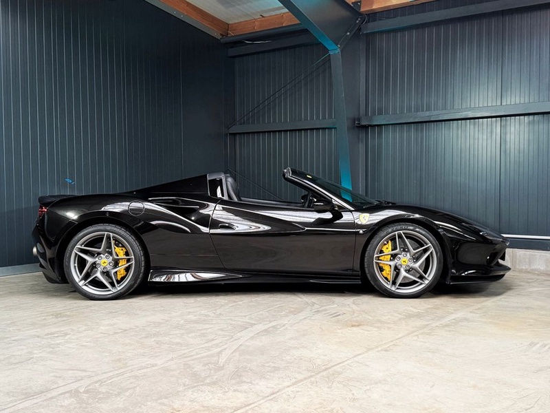 Ferrari F8