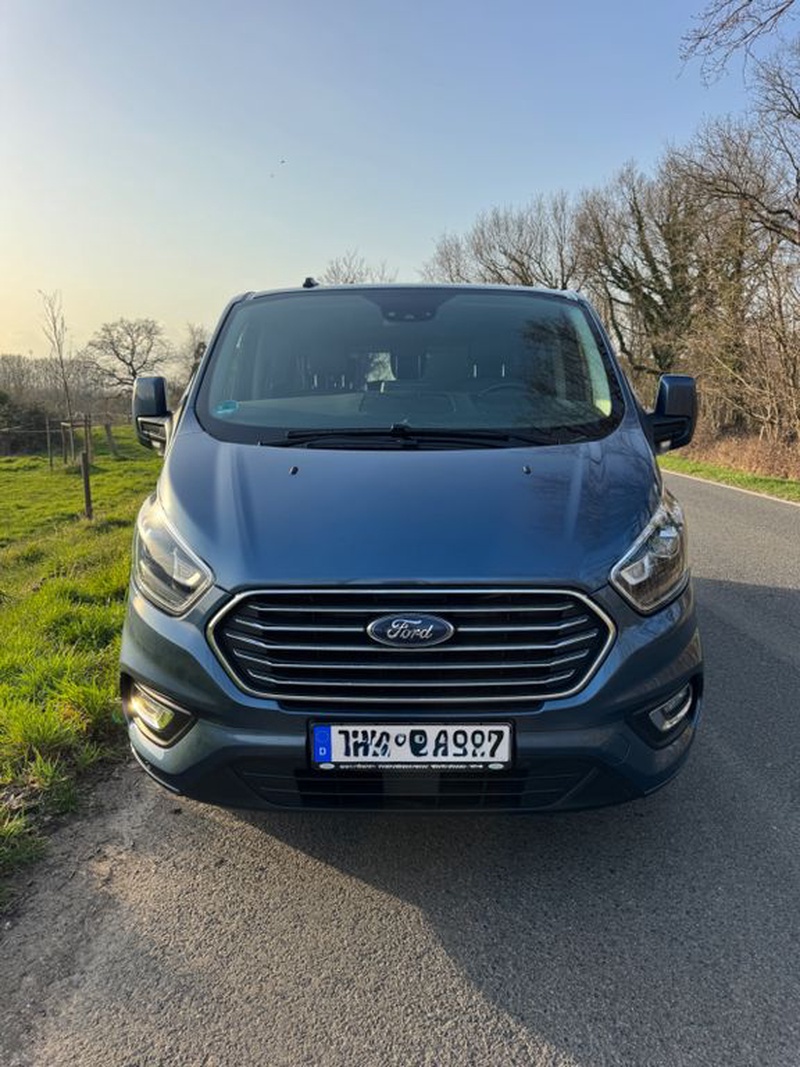 Ford Tourneo Custom