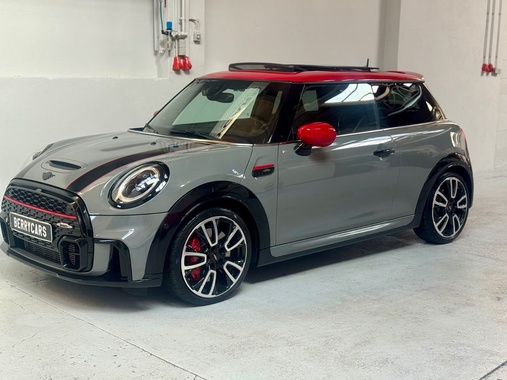 MINI Other 2022