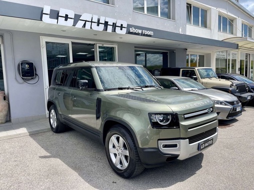 Land Rover Defender 2021