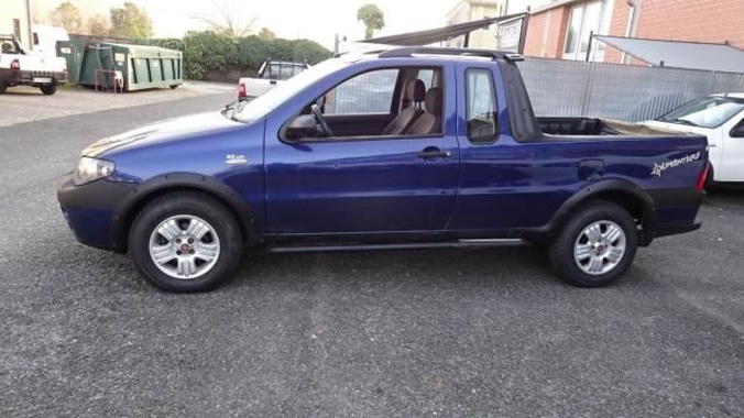 Fiat Strada 2010