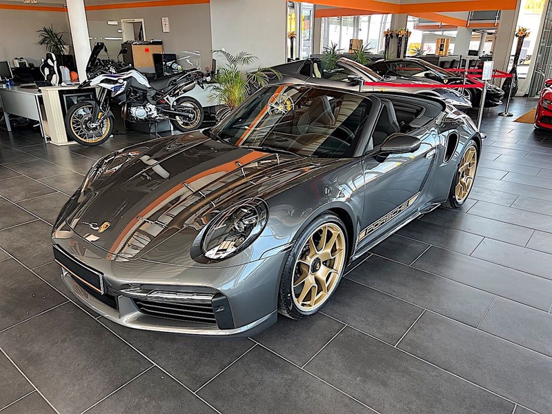 Porsche 992