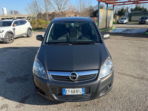 Opel Zafira 2014