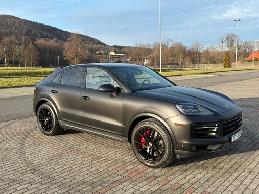 Porsche Cayenne 2024