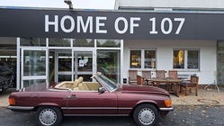 Mercedes-Benz SL-Class 1987