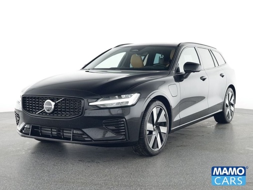 Volvo V60 2025