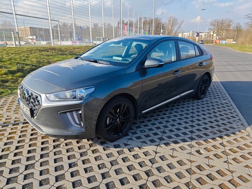 Hyundai Ioniq 2022