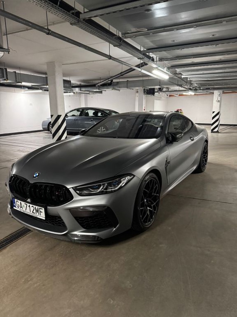 BMW M8