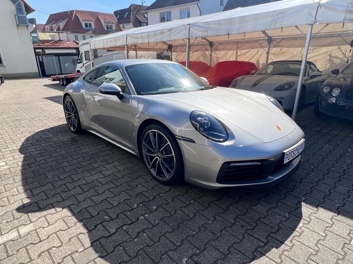 Porsche 992 2024