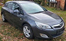 Opel Astra 2011