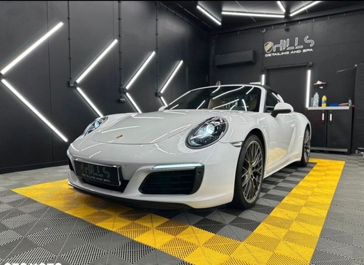 Porsche 911 2019