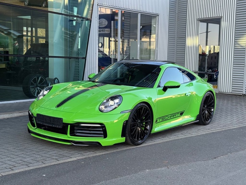 Porsche 992