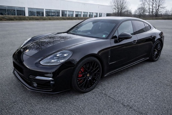Porsche Panamera 2022
