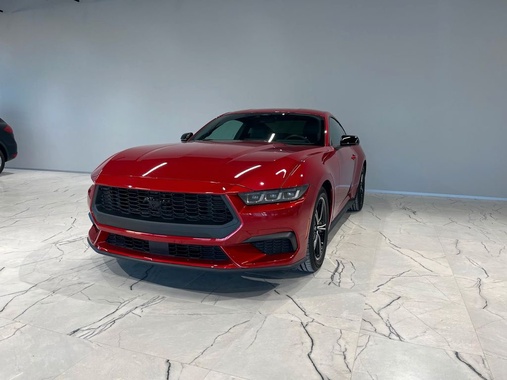 Ford Mustang 2024
