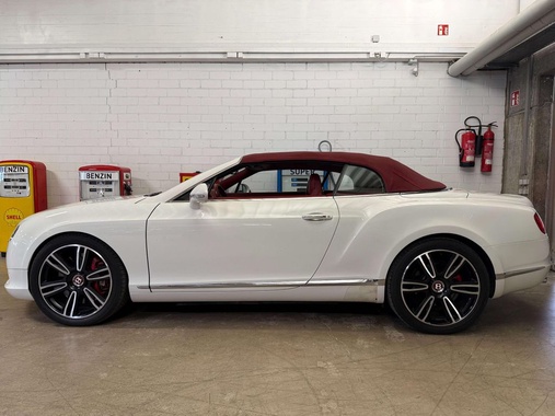 Bentley Continental GTC 2024