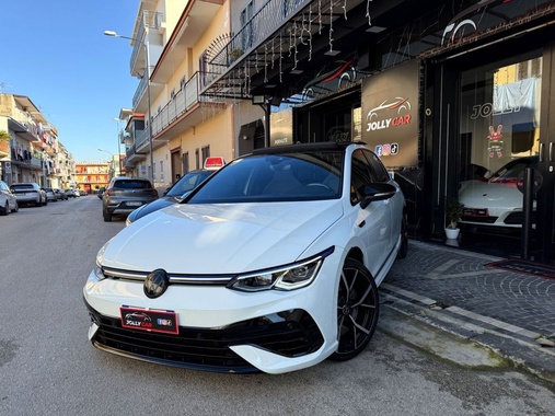 Volkswagen Golf 2021