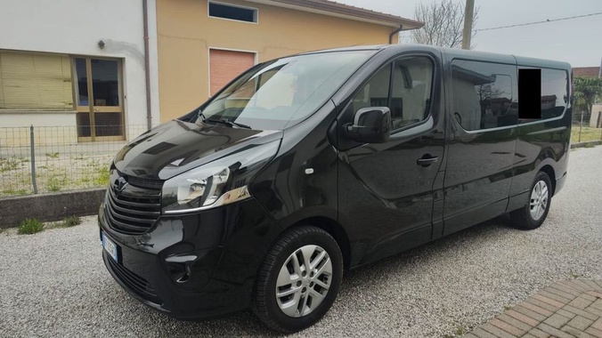 Opel Vivaro 2016