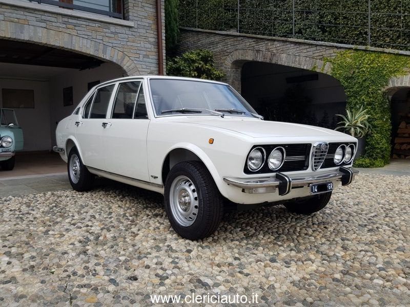 Alfa Romeo Alfetta