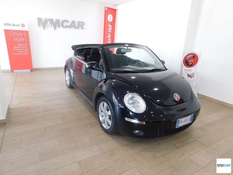Volkswagen New Beetle