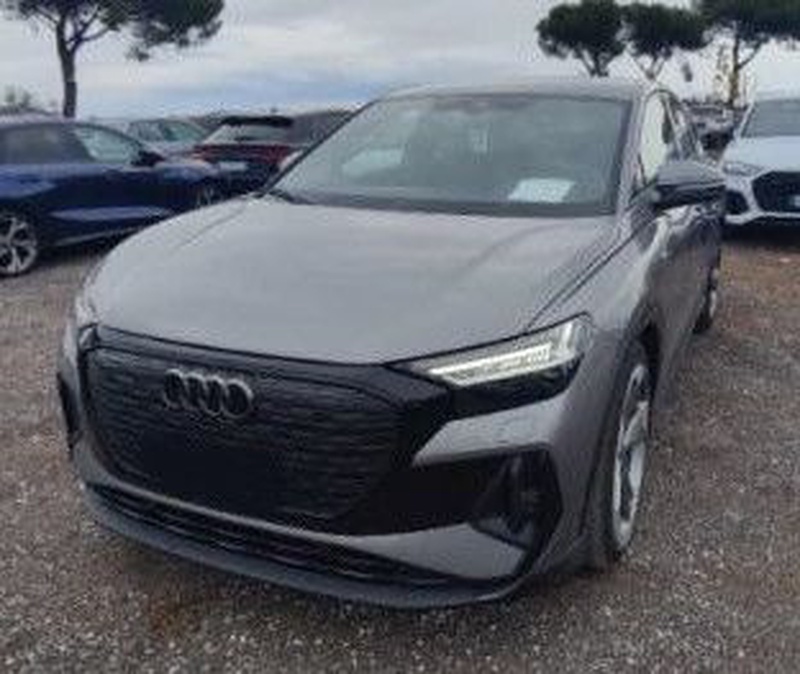 Audi Q4