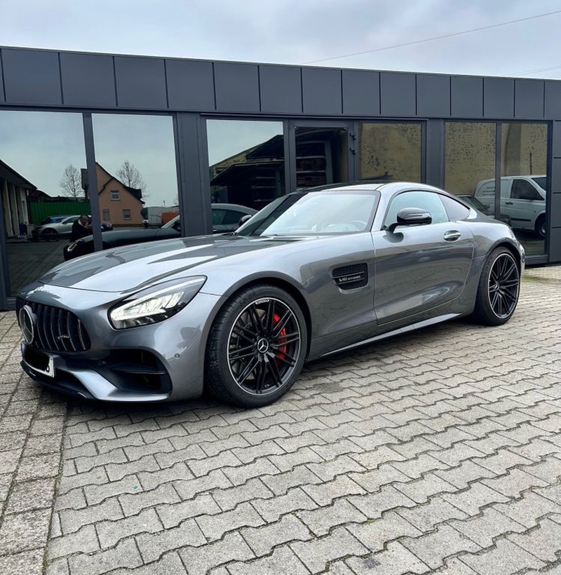 Mercedes-Benz AMG GT