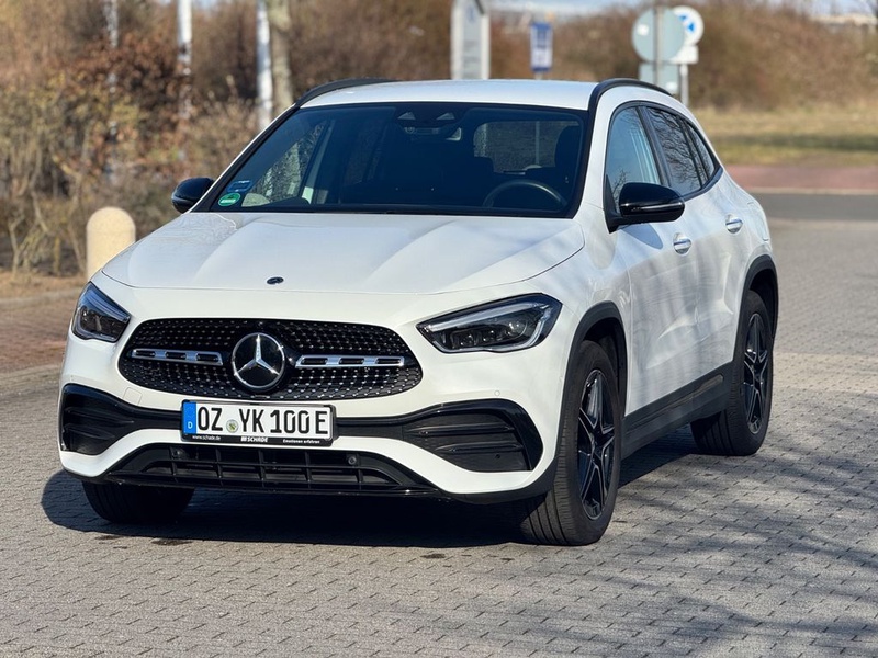 Mercedes-Benz GLA-Class