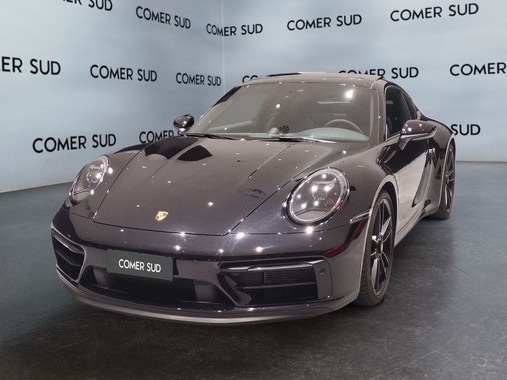 Porsche 911 2023