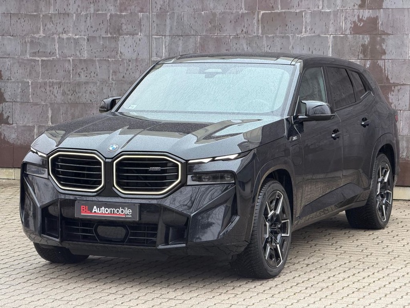 BMW XM