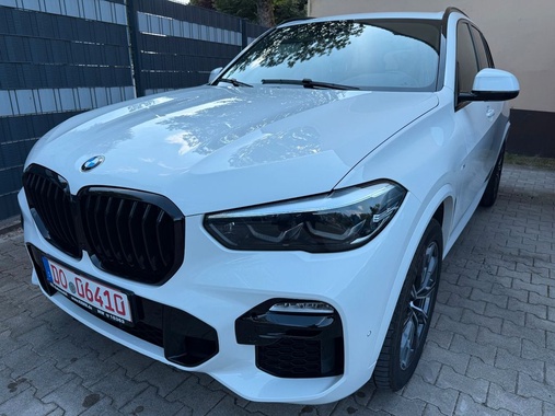 BMW X5 2021