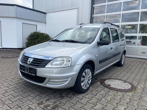 Dacia Logan 2011