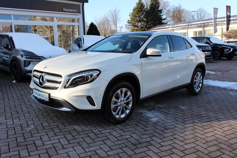Mercedes-Benz GLA-Class