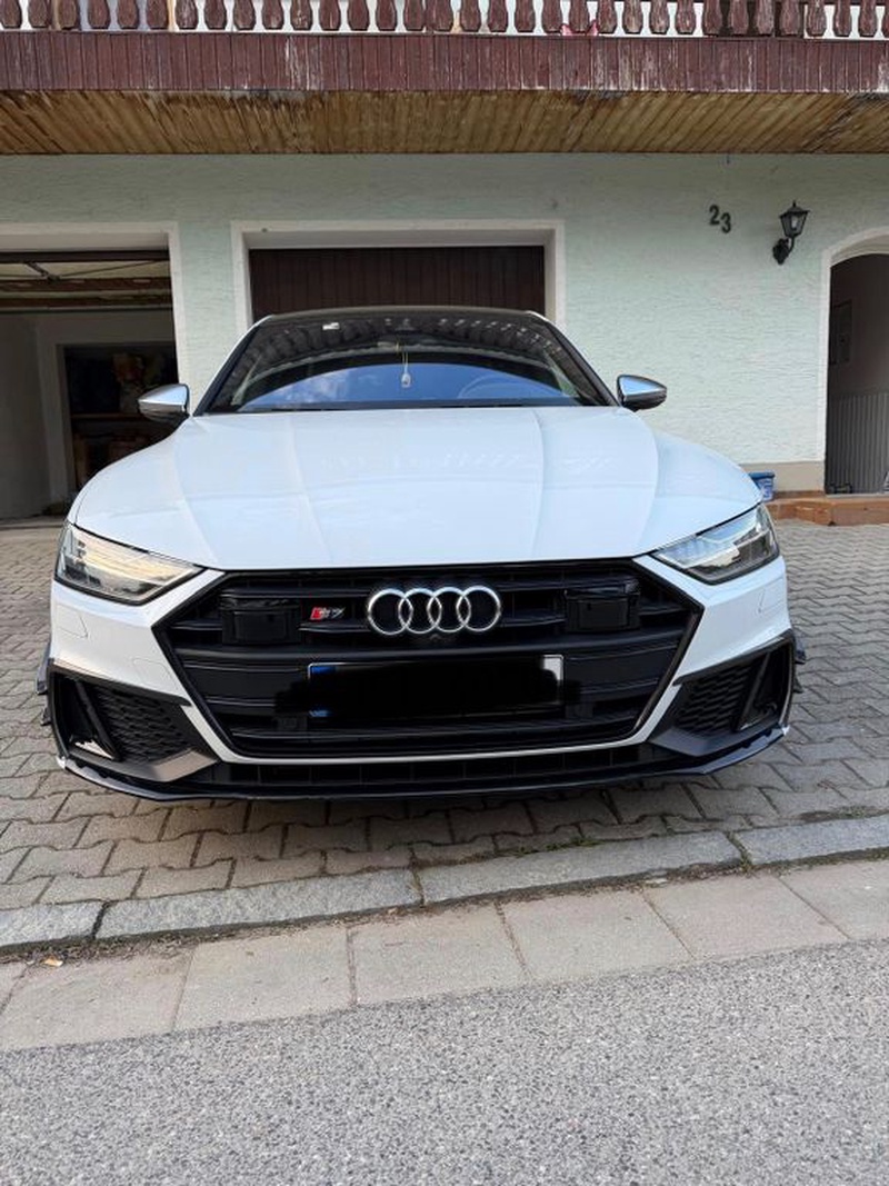 Audi S7