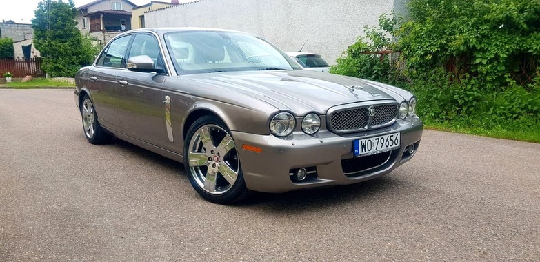 Jaguar XJ8 2009