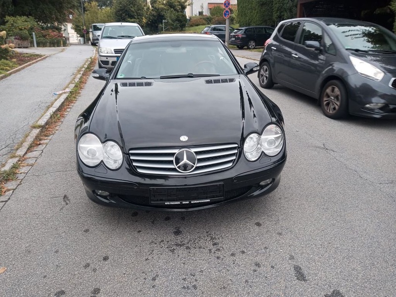 Mercedes-Benz SL-Class